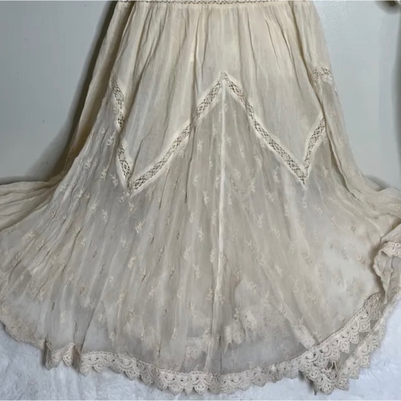 ✨SOLD✨ NEW FP TRAILS END VINTAGE-INSPIRED LACE TIERED SHIRT-ALL (S) - Picture 11 of 13